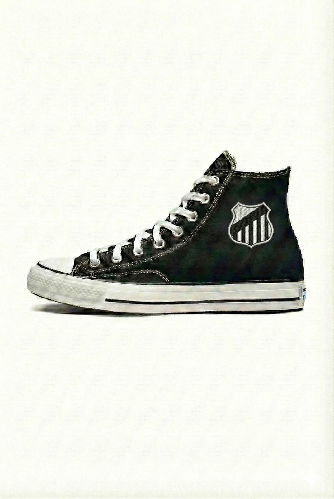 All Star Peixe - Bordado artesanal feito à mão - futebol, preto e branco